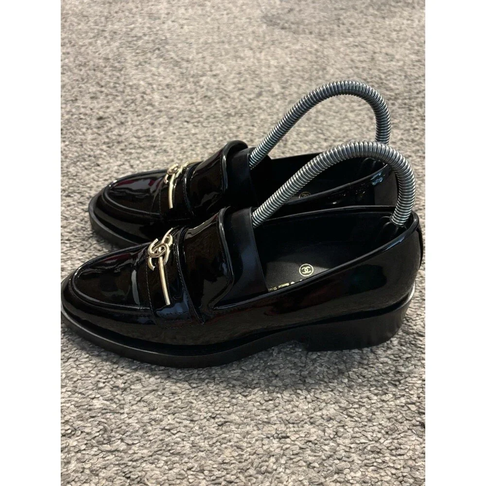 Chanel Shoes Loafers Flats CC Logo Black Size 37 US 7